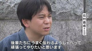 「母はやるべきことを最後までやることを教えてくれた」自閉症の画家・石村嘉成さん　母校の新居浜商業高校で講演