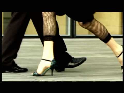 Javier Antar y Tara Pilbrow