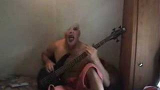 Insane bass player - This guy has to be seen to be believed!