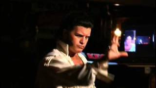 Eric Ray As Elvis Cyprus