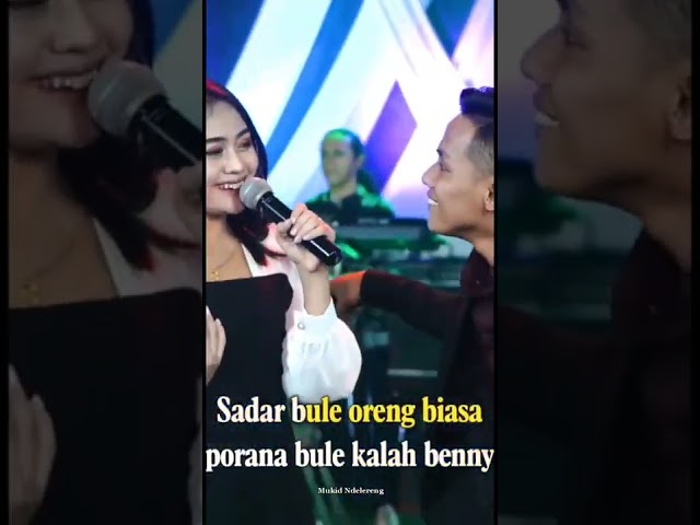 kalabennyak - selvy ayunda feat anas fikry class=