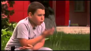 Russischer Junge Heult Wegen