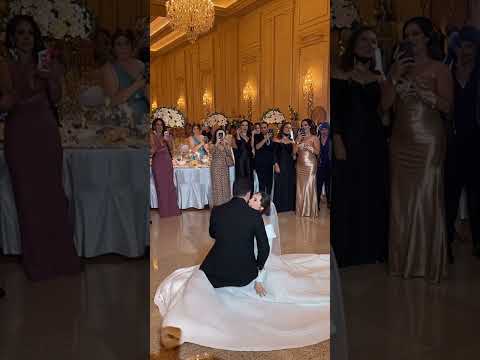 حلوه اوووي الوقعه دي يا عريس حفل زفاف  اكسبلور زواج عريس ضحك احتفالات ترند