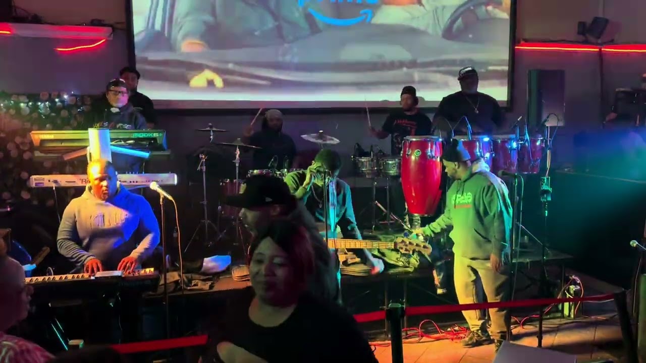 Faycez-U-Know live @ Babylon 12-5-25