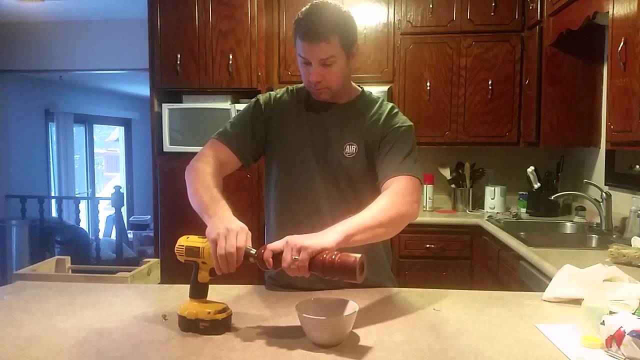 How to grind pepper like a boss! YouTube