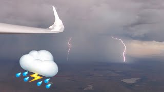 Final glide among thunder - JS3 and JS1 - Southafrica