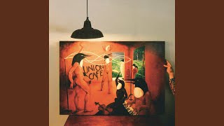 Vignette de la vidéo "Penguin Cafe Orchestra - Kora Kora"