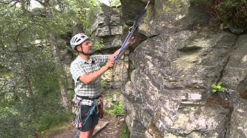 Rock Climbing - building a belay using slings