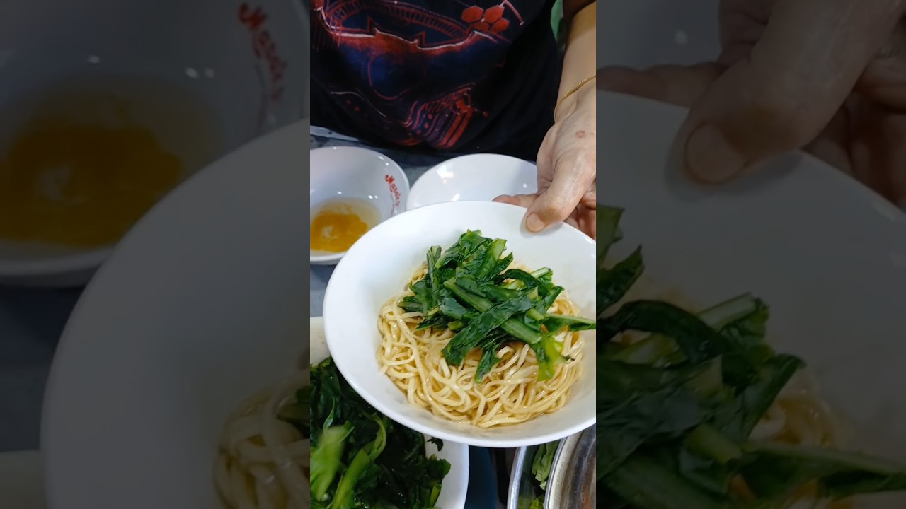 Bakmi Apo at Gajah Mada St No. 224 Glodok Taman Sari West Jakarta 