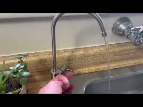 Одинарний кран для питної води золото матове KRAUS Purita FF-100BB-4, видео 7