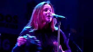 Belinda Carlisle - La Luna - Live at Melbourne Zoo 12 March 16