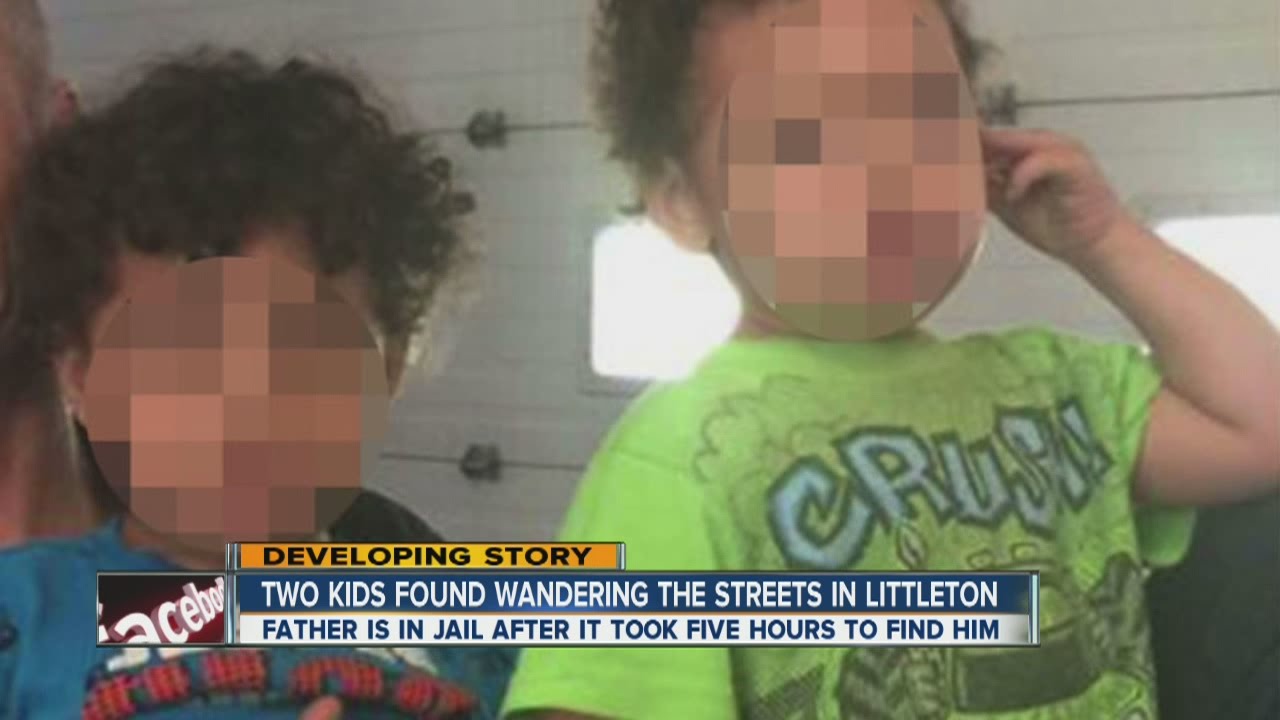 Two toddlers found wandering the streets alone - YouTube