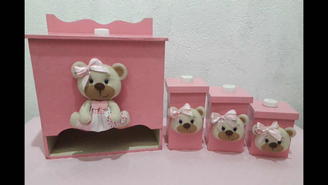 Ursinha em feltro + moldes gratuitos, decoração para kit higiene de bebê Ateliê Bibi Boneca