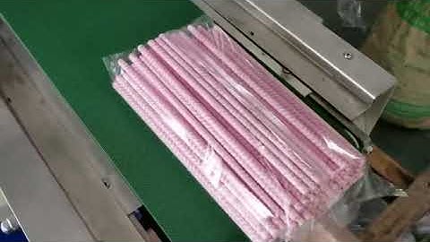 Multiple paper straw automatic packaging machine