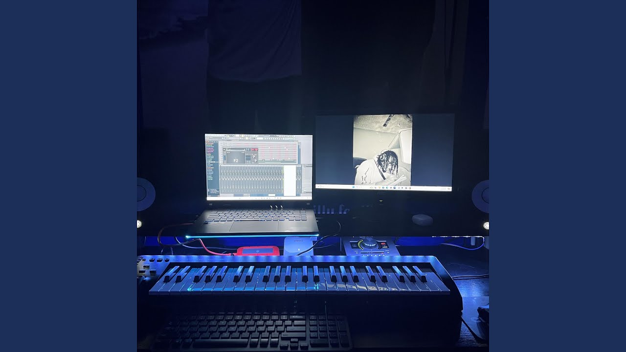 Guarda Full-Time su YouTube Guarda Full-Time su YouTube