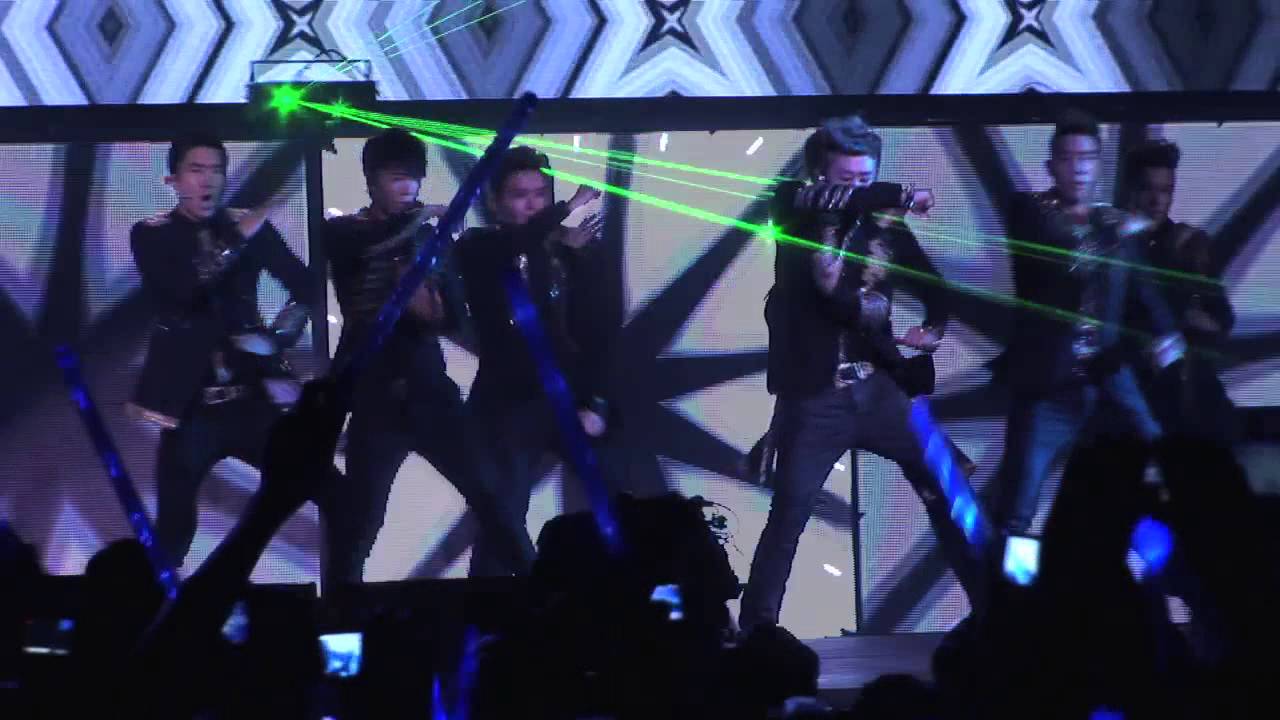 Super Junior en Concierto: Mr. Simple / TKM