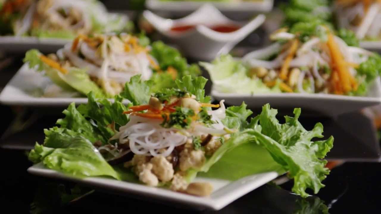 How to Make Turkey Lettuce Wraps with Shiitake Mushrooms Wrap Recipe
