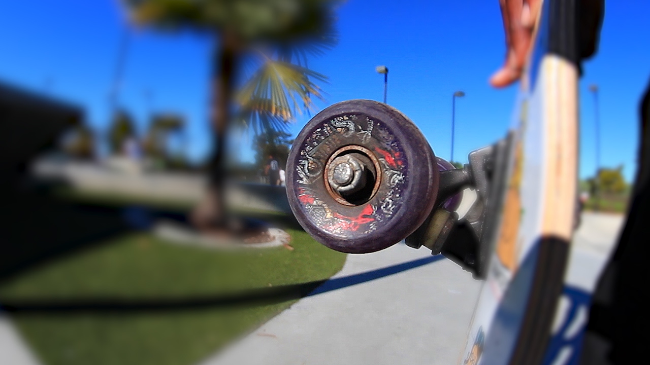 please cartoon WORST BEARINGS AT THE PARK | SKATING THE BIG BOWL!