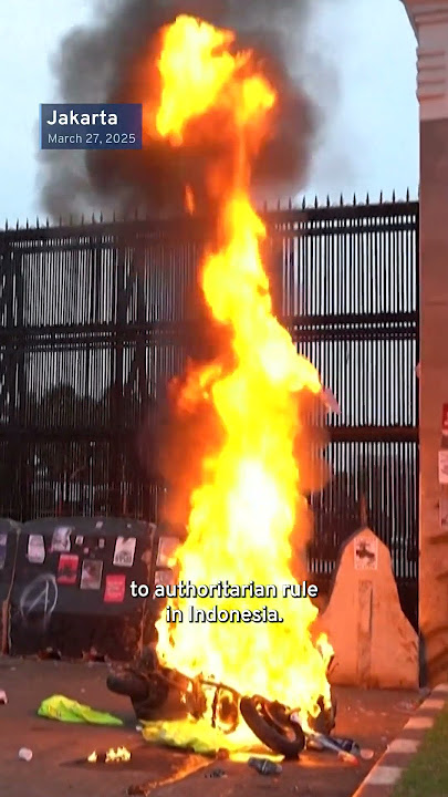 Indonesia Police, Protesters Clash #indonesia #protest #jakarta #IndonesiaGelap