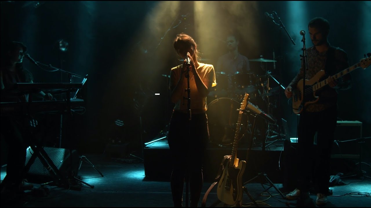 Inès Damaris - In The Garden (Live)