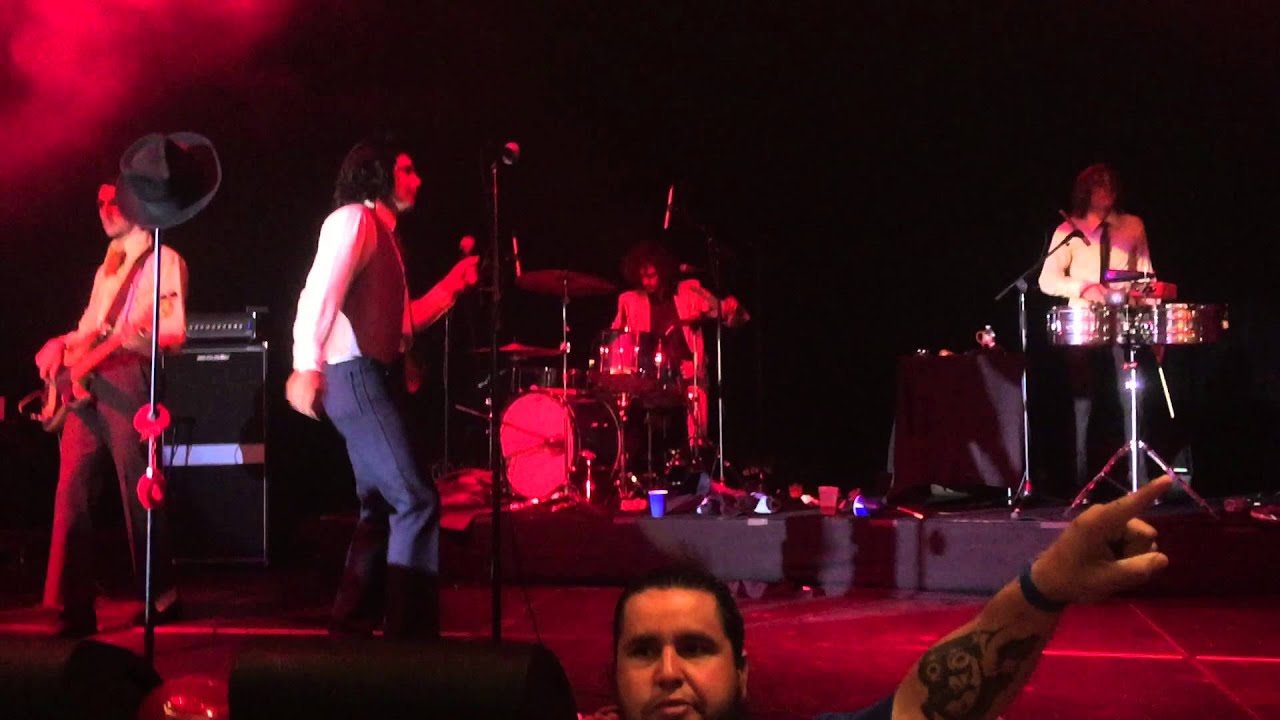 The Growlers Chinese Fountain LIVE 2.14.15 Hollywood Palladium YouTube