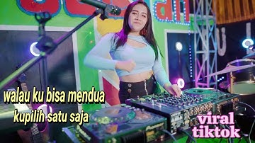Walauku Bisa Mendua Kupilih Satu Saja Oktavia Zahra [Official Music Video]