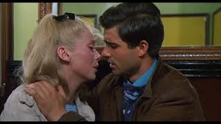 "Шербурские зонтики" ("Les Parapluies de Cherbourg") "Шербурские зонтики" ("Les Parapluies de Cherbourg")