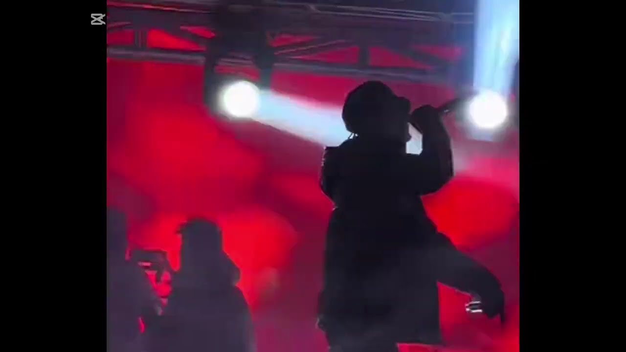 Vten Crazy Concert In Sindhuli | Sim Sime Pani | Crazy Fans 🔥