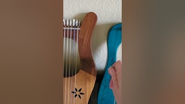 Different Lyre Sounds