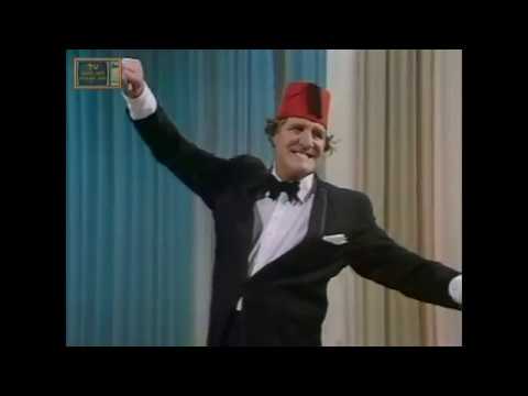 Tommy Cooper (Dutch Subs)