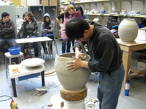 Park, Soon Kwan builds an Onggi Jar by the coil and paddle method