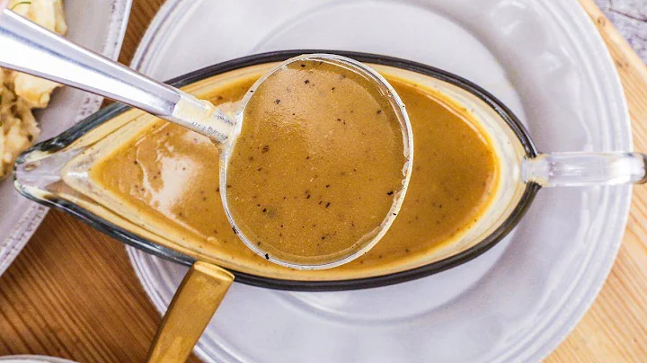 How to Make Thanksgiving Gravy by Rachael