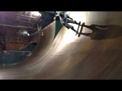 Thais Gazarra Half Pipe 2013