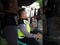 VIRAL POLISI KEREN !! MEMORI BERKASIH feat PENGAMEN JALAN - 100% keren