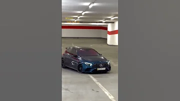 عشاق الفخامة خروج مرسديس أناقة من مرأب أرضي أضواء Mercedes Flashing Lights 