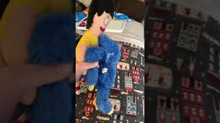 Speaker man demolish Gene￼