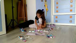 Building Lego Friends 41348 Emmas Creative Workshop Blocks In Fast Motion