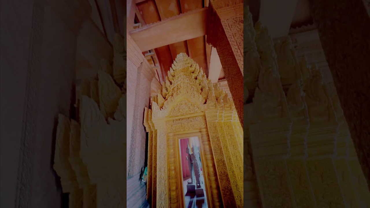 Beautiful Music with Perfect views of temple 