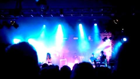 Seventeen - Marina and the Diamonds [Live at Leeds Met]