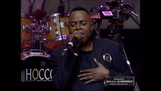 King Kester Emeneya - Ata Mpiaka (Live à l'Olympia 2008)