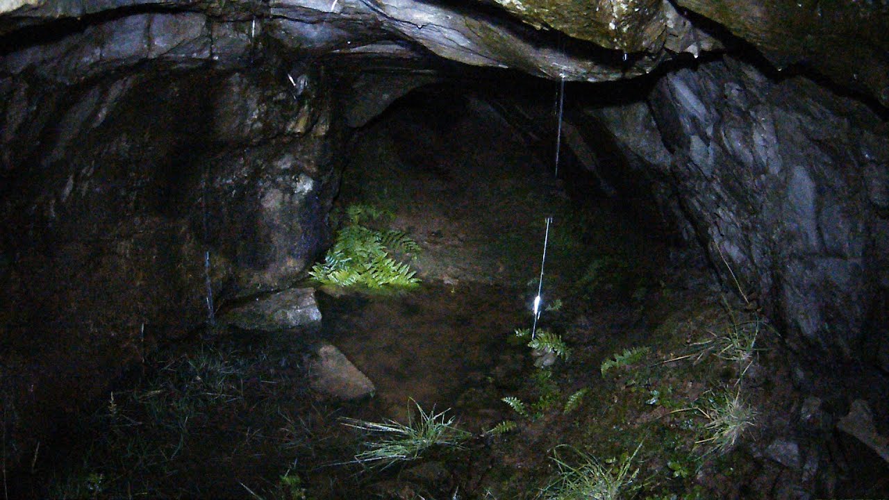 cave tours derbyshire