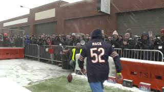 Fans fail at kicking 43-yard field goal at Goose Island event