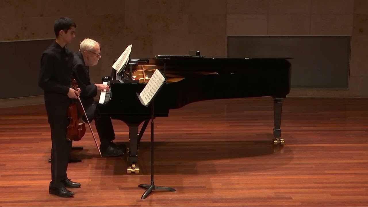 Bartok Viola Concerto perf. by Dustin Breshears