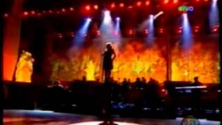 Thalia - No Me Enseñaste (Live in Grammy 2002)