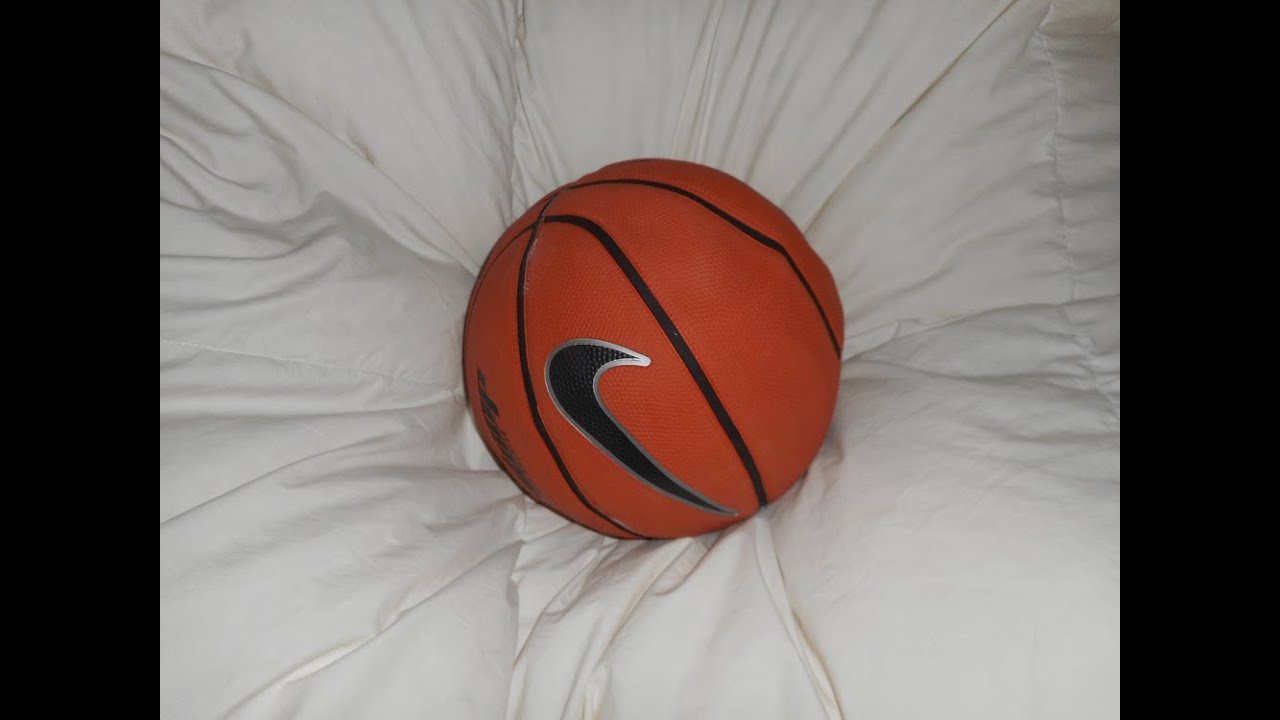 De Que Material Esta Hecha La Pelota De Basquetbol Material Colección