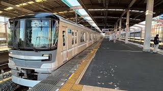 東京メトロ13000系13110F 越谷駅発車