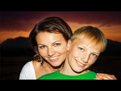 Мать И 12-Летний Сын Пропали Во Время Сафари. 10 Лет Спустя Он Внезапно Объявился И Сказал Это..