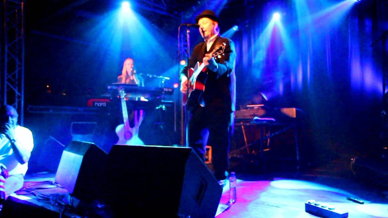 Nits - Man on a Wire - YouTube