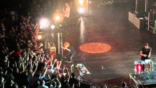 Proof - Paramore - Grand Ole Opry - Nashville, TN - 17 may 2015 (1)