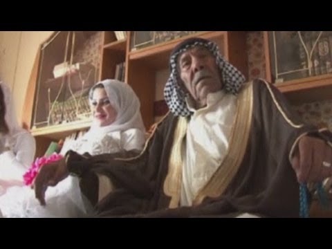 70-year age gap wedding: 92-year-old man marries 22-year-old woman